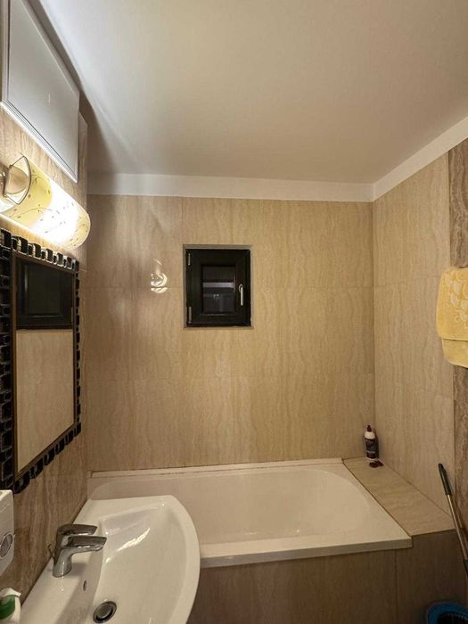 Apartament 3 camere decomandat de închiriat – Str. Spania, Craiova