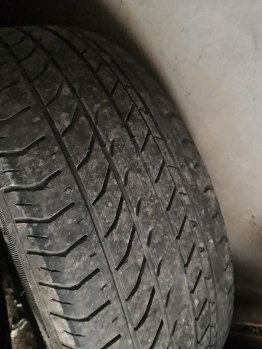 Шина 16, летняя от Камри