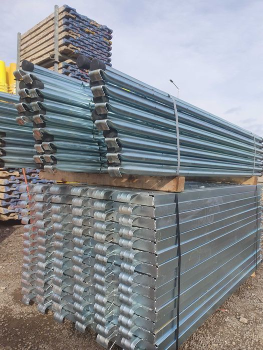 Scara zincata schela, podina cu trapa schela