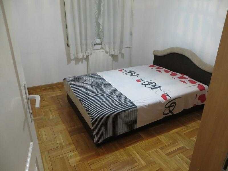 Дава се под наем Двустаен апартамент в Пловдив, Христо Смирненски - 61 кв.м за 224.4 € - Снимка #3