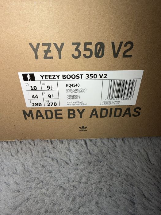 Yeezy Boost 350 V2 marimea 44