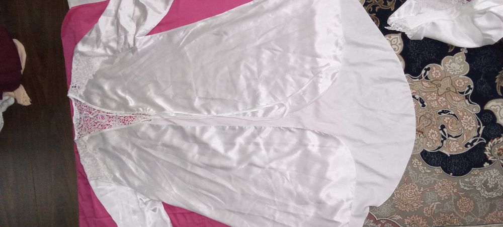 Ayollar belyosi shoyi matoli