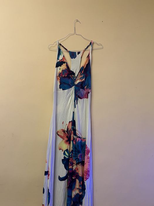 Различни елегантни рокли