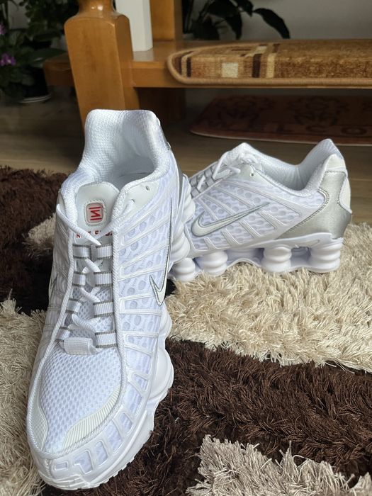 Nike Shox White 42