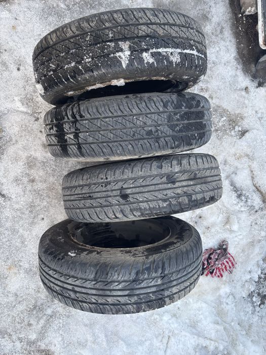 Продам летние шины с дисками р13