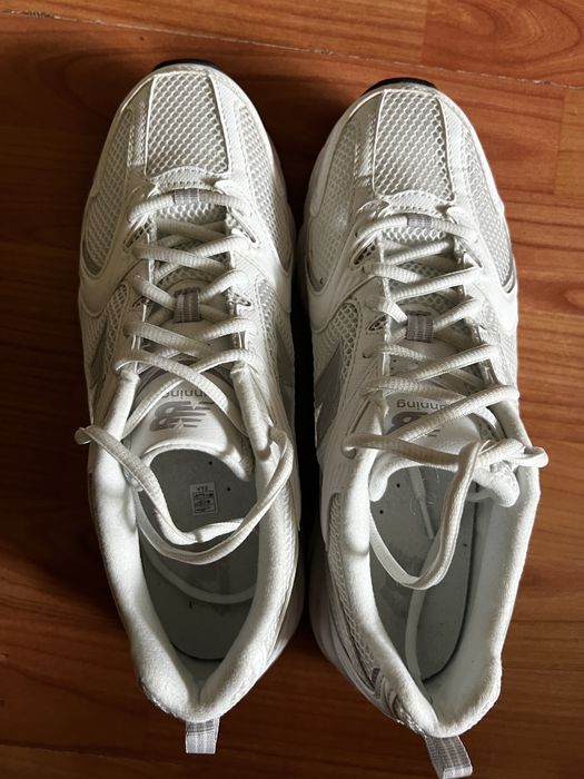 New Balance обувки