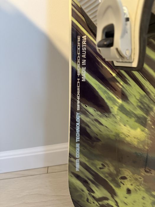 Snowboard 153cm cu legaturi