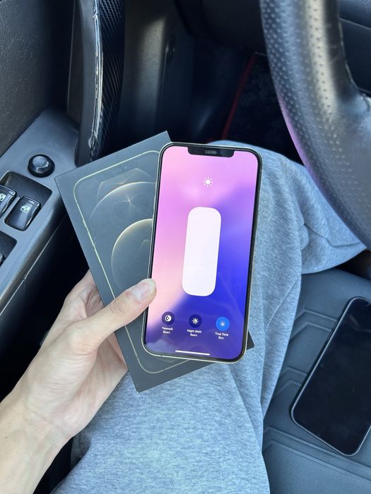 Продам Айфон 12 Pro Max 128gb