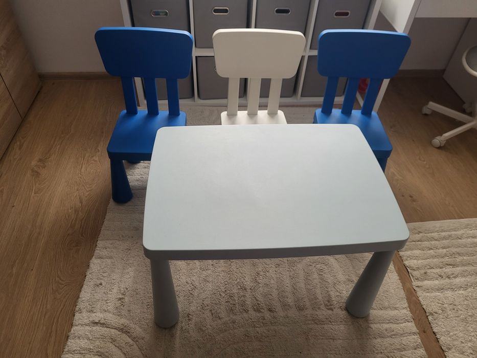 Masa Mamut ikea si 3 scaune Mamut