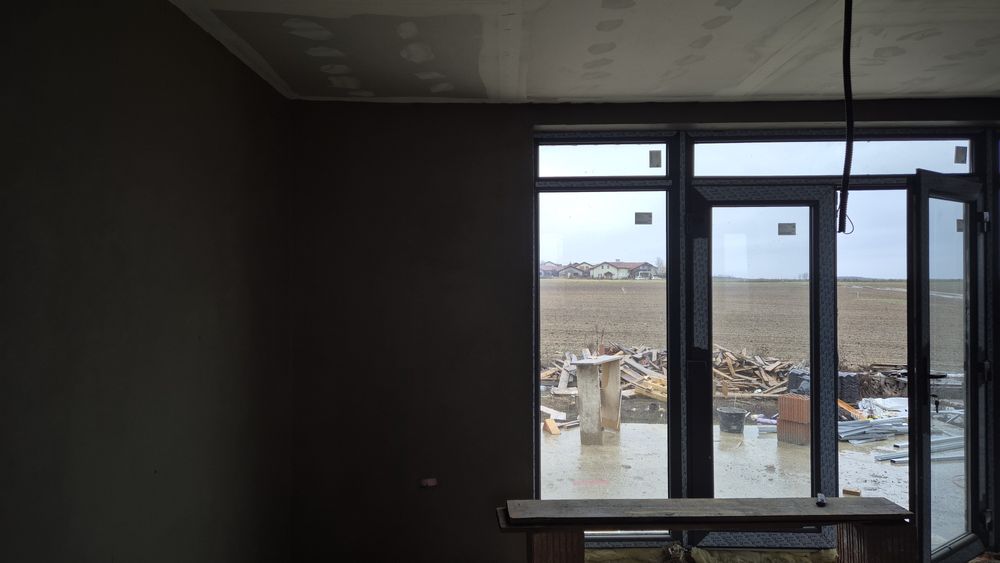 Casă de vânzare în Paleu