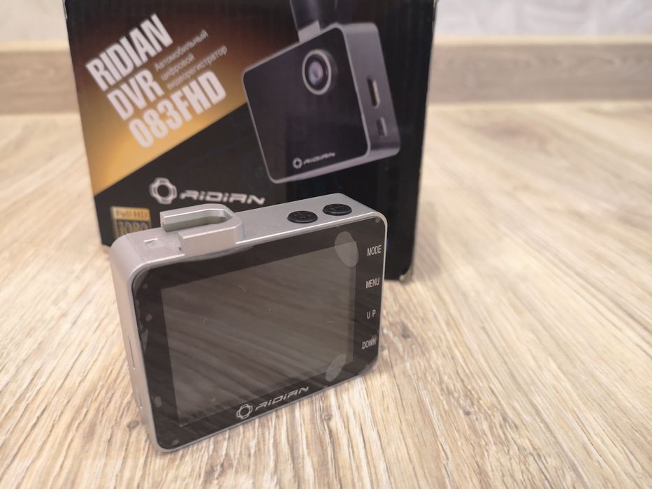 Видеорегистратор Ridian DVR 083FHD
Новый