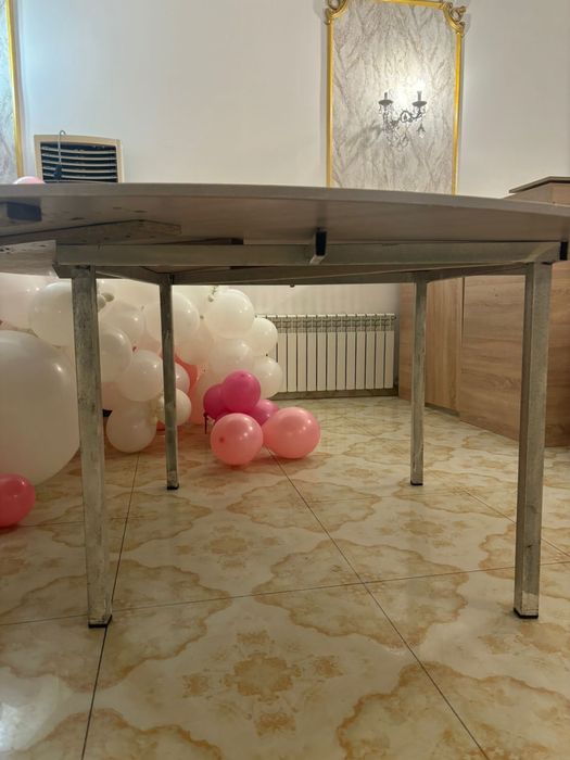 Продам столы для банкетного зала