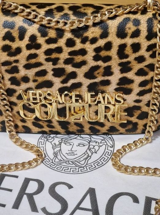 Geanta Versace model animal print, saculet, etichetă