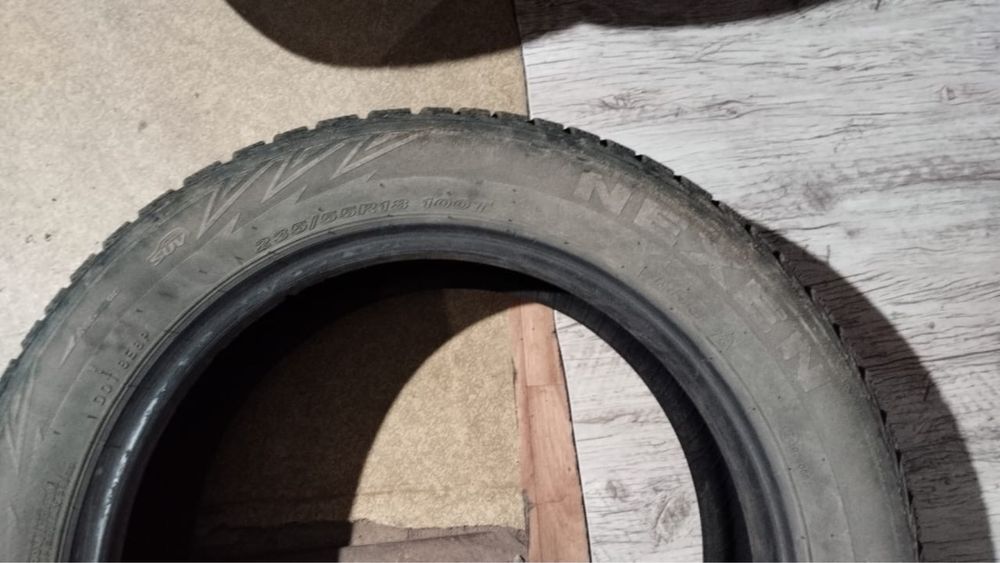 Продам шины 235 55 р18