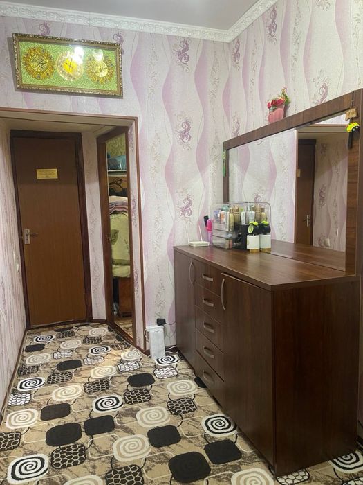 Двухкомнатная квартира в бектемирском районе