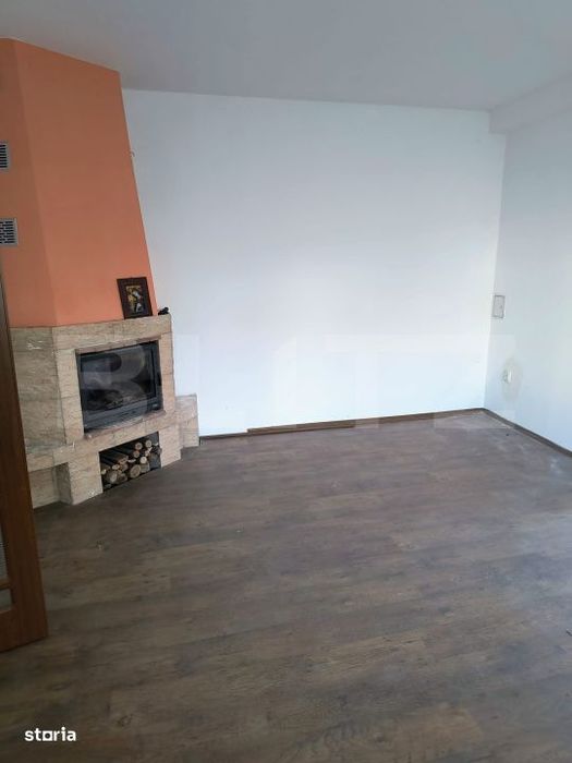 Casa de vanzare, 5 camere, 285 mp - Dej