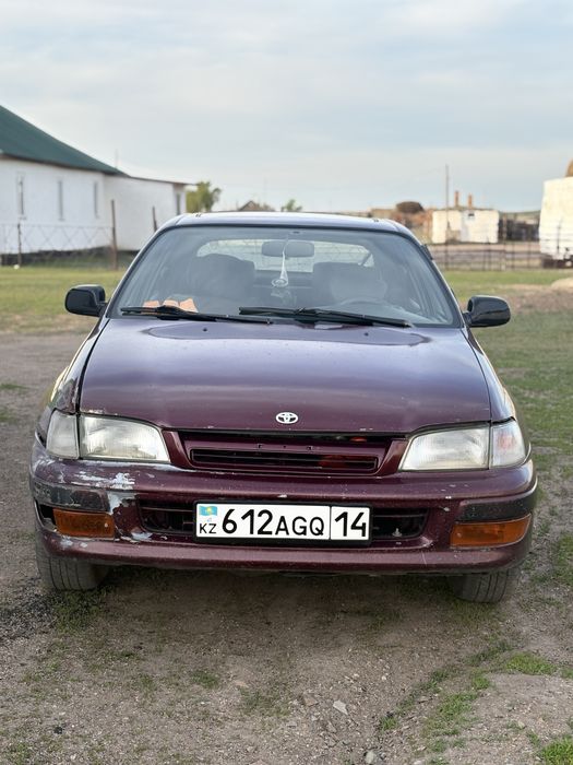 Tayota carina e,1996 год