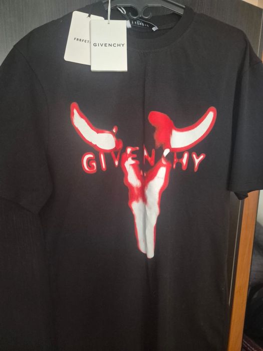 tricou givency oroginal