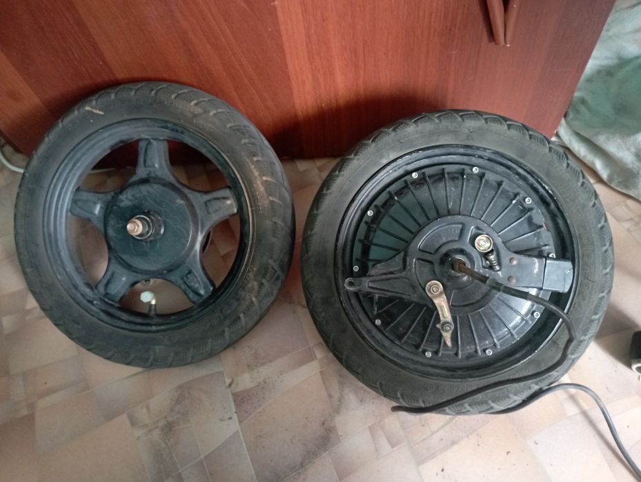 Продам запчасти на электровелосипед