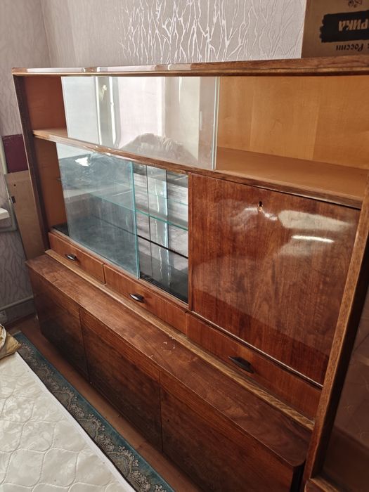 Сервант советский