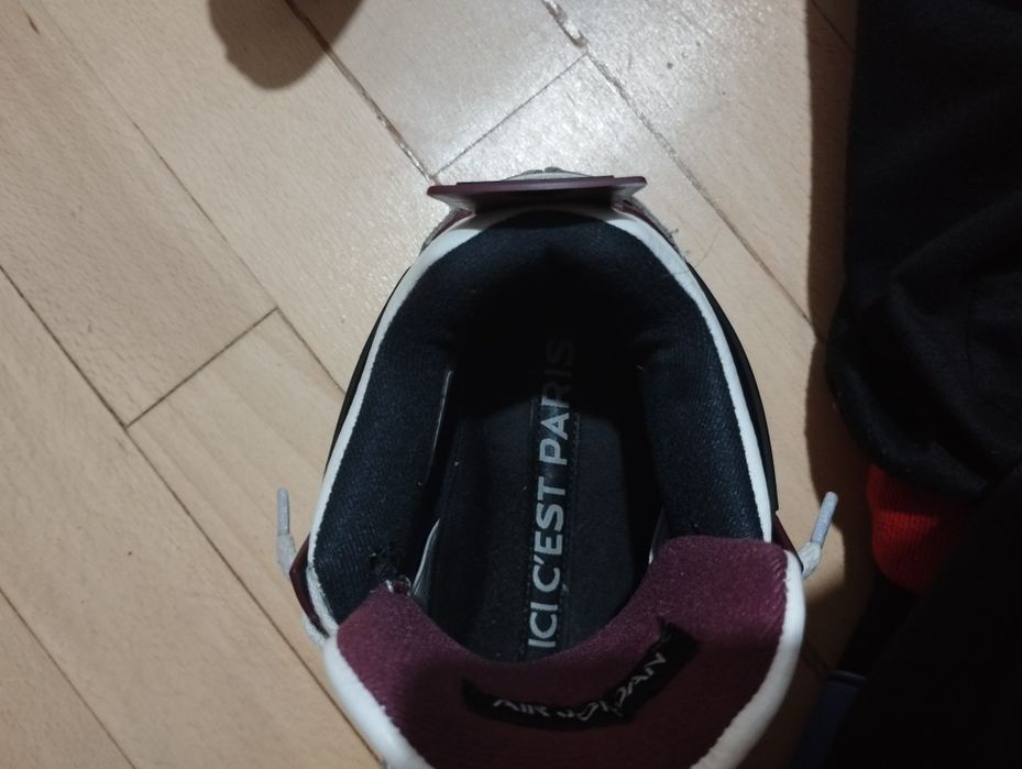 Vand Jordan 4 PSG