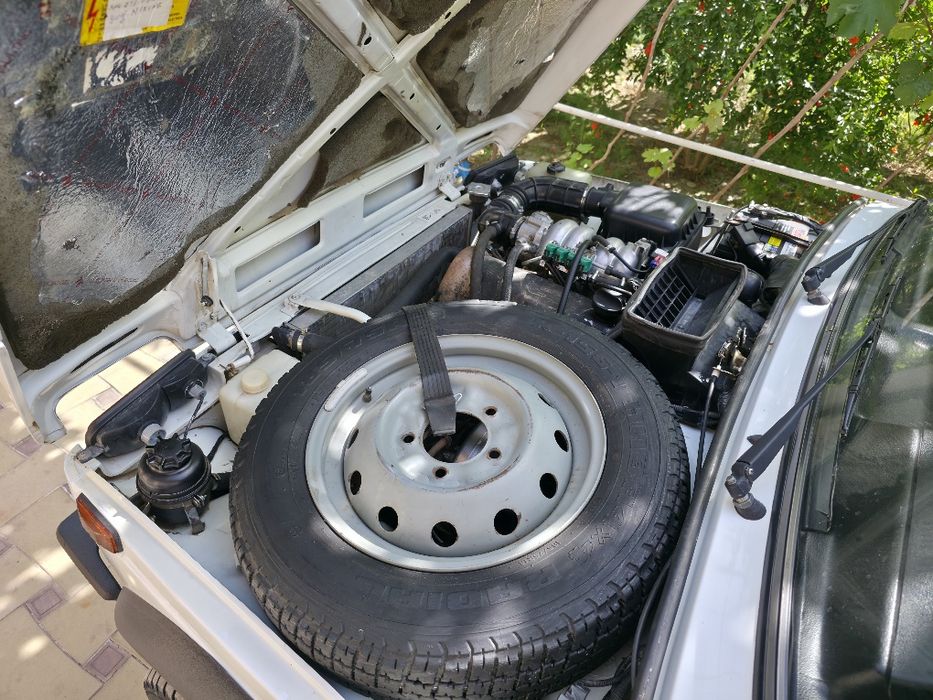 Niva 4x4 Sotiladi