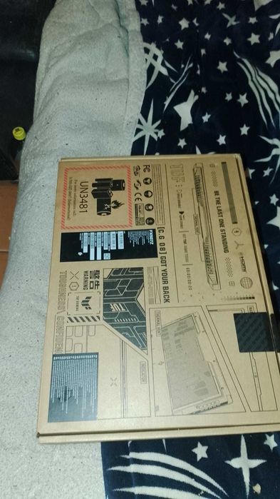 Vânzare laptop. Procesor I5 generatie nouă, Asus, Hard SSD 256, merge excelent, folosit foarte putin
