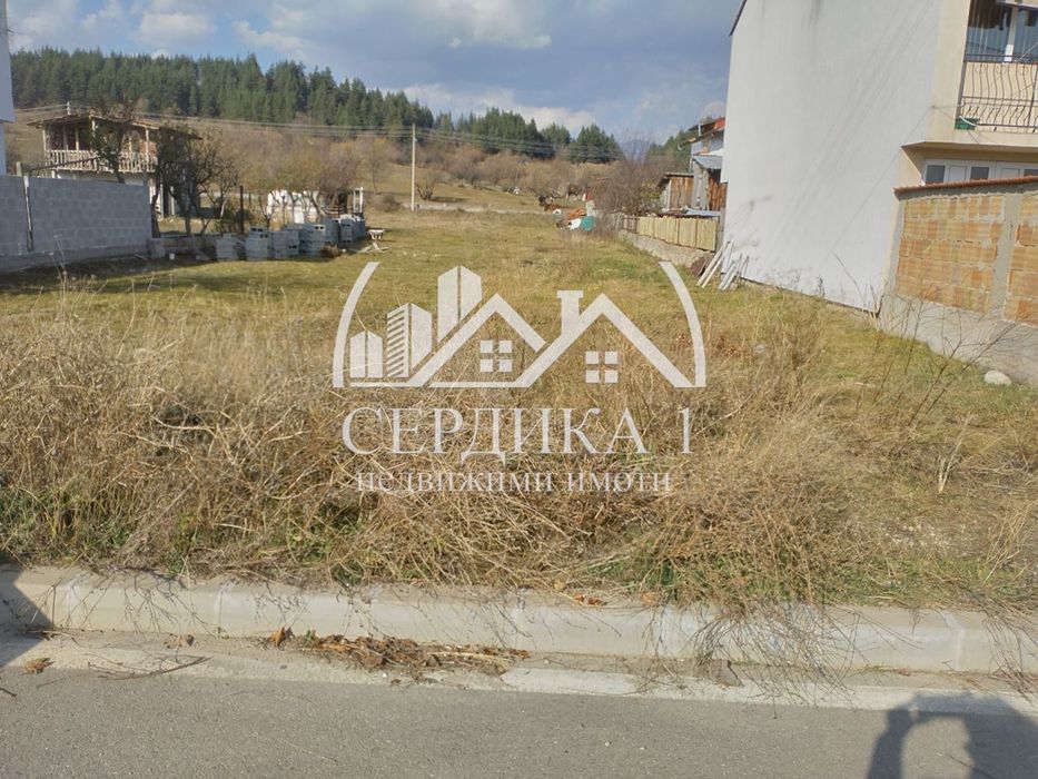 Продава се Парцел в Разлог - 900 кв.м за 47 €/кв.м - Снимка #2