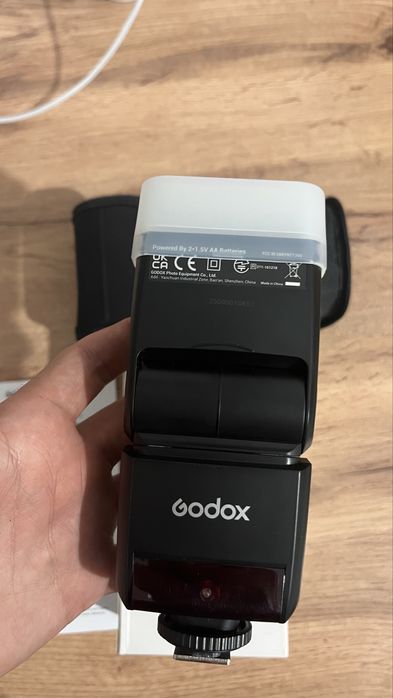 Продается вспышка Godox TT350C