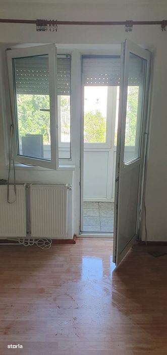 Vand apartament cu 2 camere cartier Nufarul 1