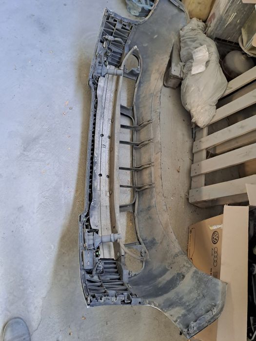 Предна броня с парктроник ауди А6