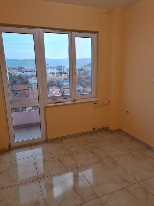 Продава се Тристаен апартамент в Пловдив, Център - 86 кв.м за 1687 €/кв.м - Снимка #2