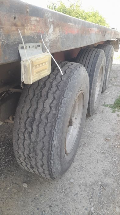 Прицеп плашадка SCHMITZ
