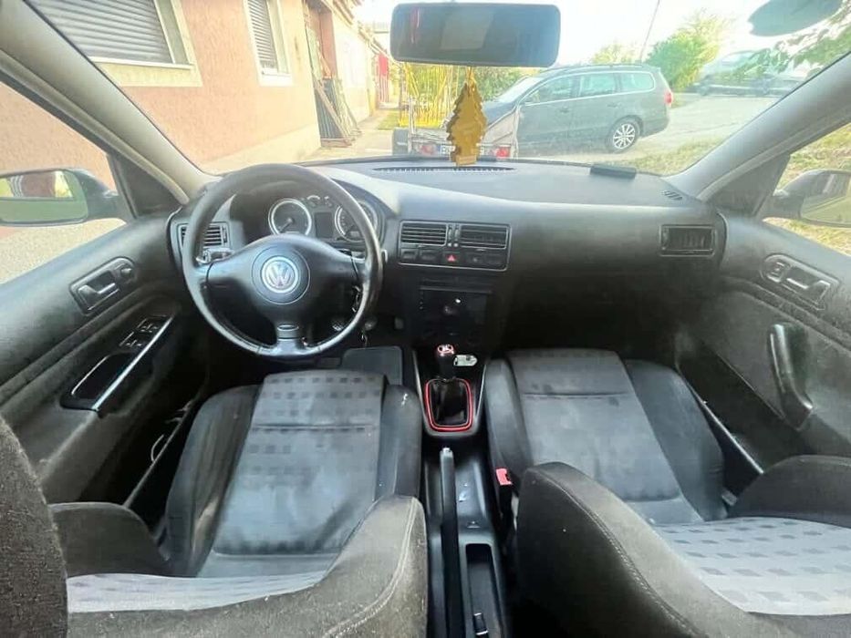 Vând golf 4 sau dezmembrez