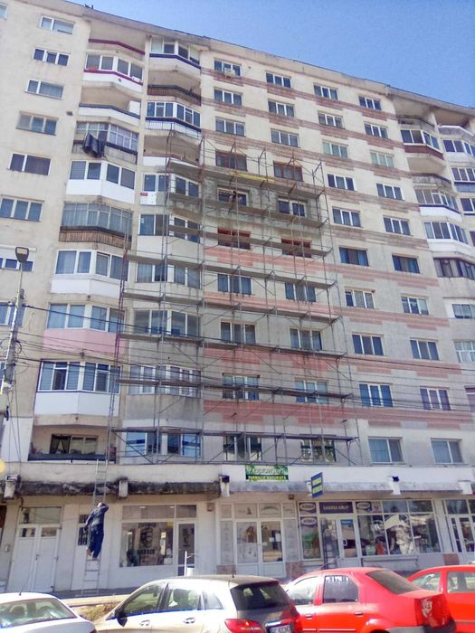 Executam izolații termice și hidroizolații bituminoase