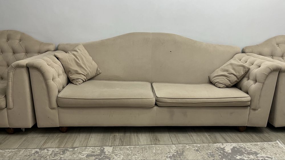 Диван с креслами