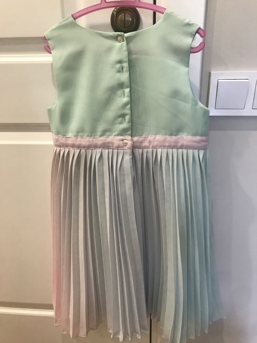 Нарядные платья на 8-9лет