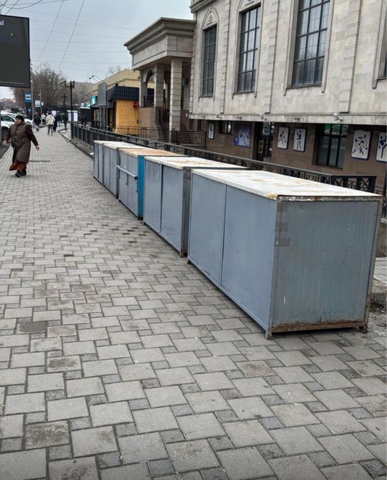 Железные столы (прилавки)