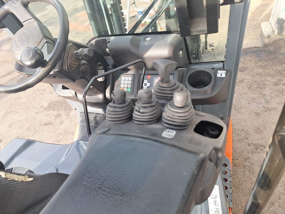 Електрокар Toyota 8FBE16T