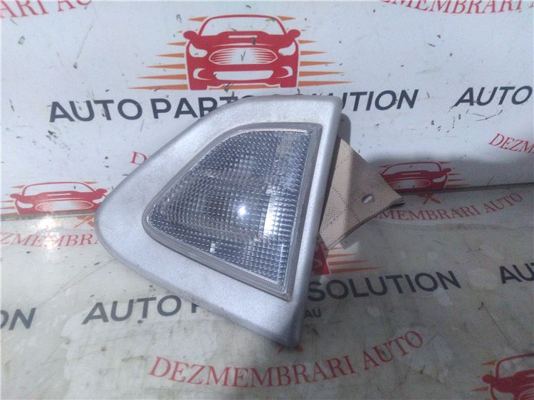 Semnalizare aripa dreapta chevrolet captiva