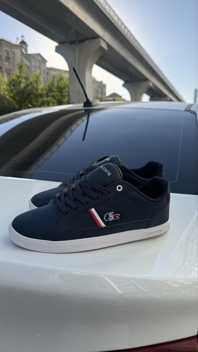 Продам кеды Lacoste