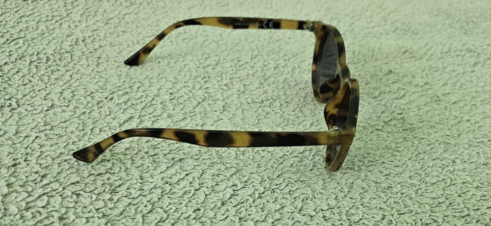 Дамски слънчеви очила, 2 модела