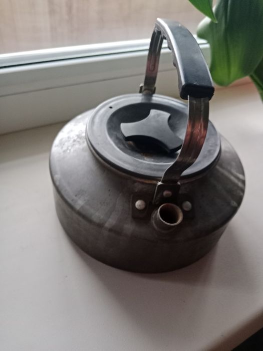 Для кипячения воды 1 литр.