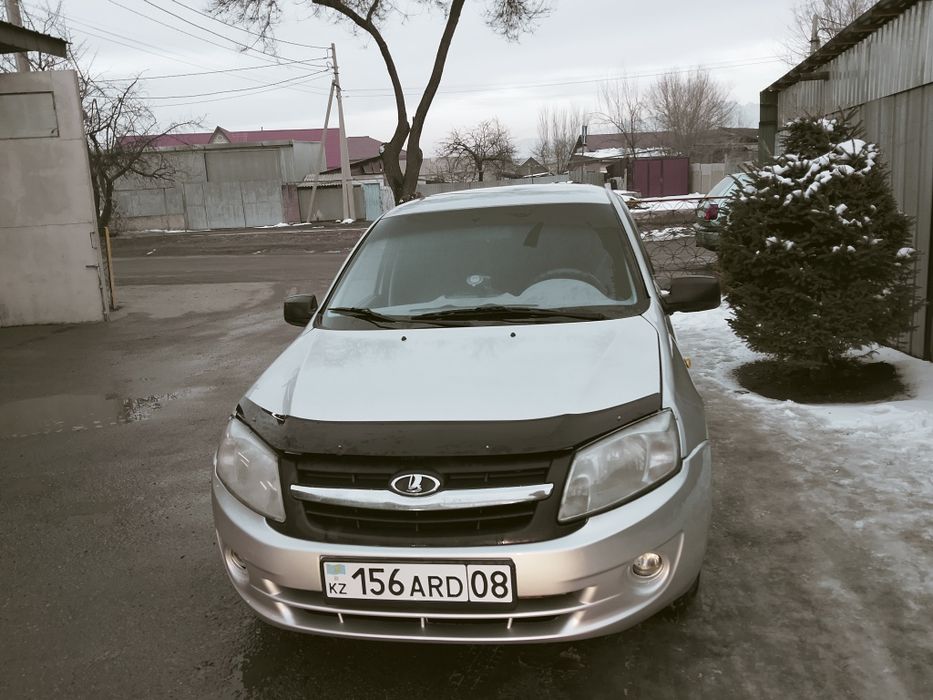 Срочно продам машину