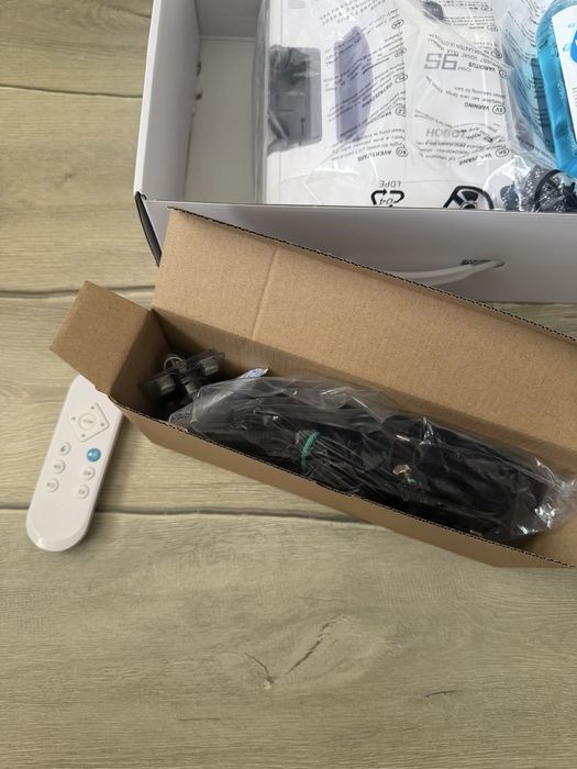 Робот за прозорци Hobot S6 Pro