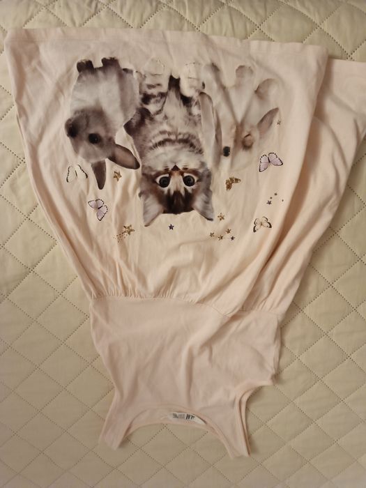 Vând rochițe fetițe 4-6 ani