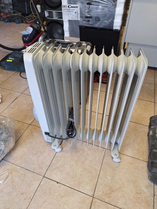 Маслен радиатор Tesy CB2512