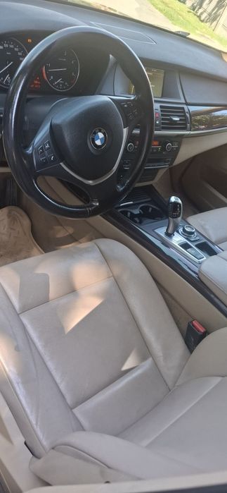 Vand sau schimb bmw x5 2013 3.0diesel