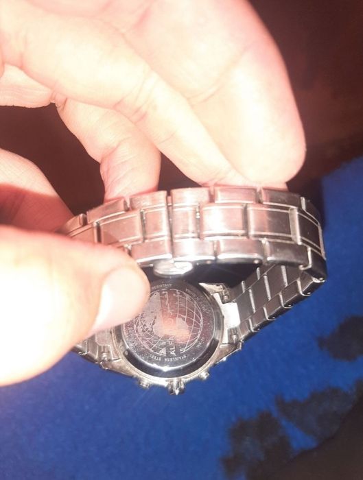 Srochna sotiladi alfajr soati