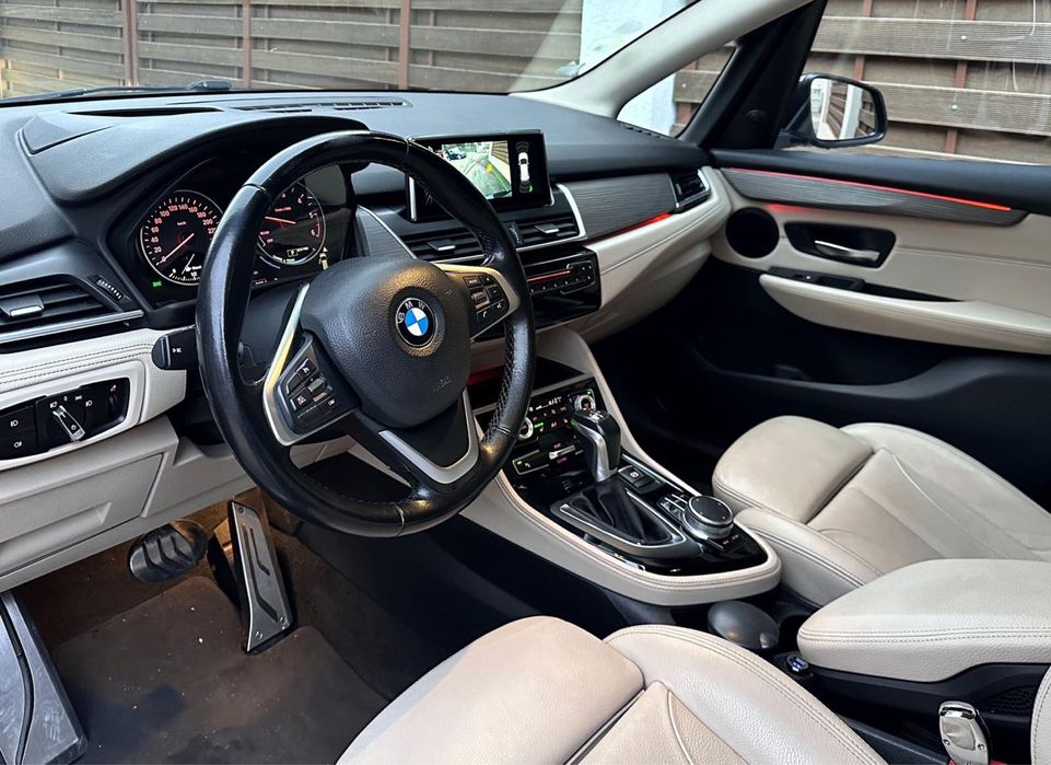 - Bmw Seria 2-  Luxury Line - 2017/10 - Facelift -